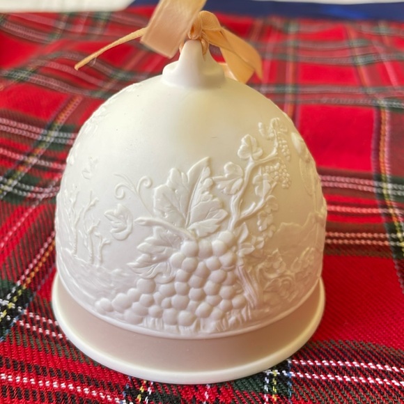 Lladro Ornament Seasons Spring Bell Collectors Society 1993 retired - Picture 4 of 9